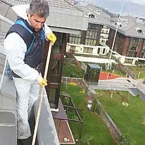 Ümraniye Çatı Tamiricisi